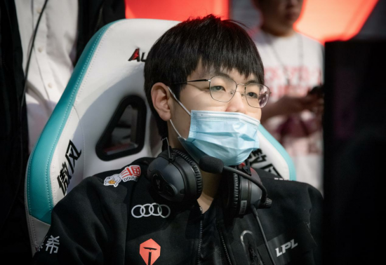 甄姬高星排位新战术揭秘与出装解析